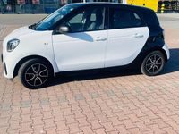 Gebraucht Smart ForFour Electric Drive 60 kW (82 PS) 2022 Weiß Kleinwagen