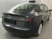 Usata Tesla Model 3 Standard Range Plus 239 kW (325 CV) 2021 Grigio Berlina