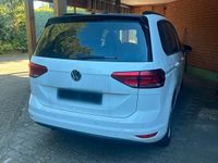 Gebraucht VW Touran 116 PS (85 kW) 2020 Van / Kleinbus