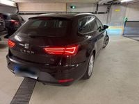 Używany Seat Leon FR 125 KM (91 kW) 2018 Czarny Kombi