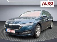 Gebraucht Skoda Octavia Style 204 PS (150 kW) 2022 Modra lava/lava blau Kombi