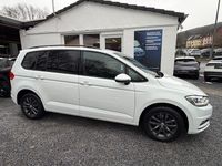 Gebraucht VW Touran 150 PS (110 kW) 2020 Weiß Van / Kleinbus