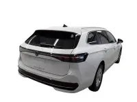 Gebraucht VW Passat Elegance 150 PS (110 kW) 2025 Weiß Kombi