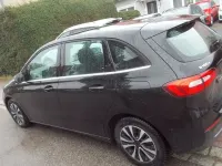 Gebraucht Mercedes B180 116 PS (85 kW) 2021 Schwarz Kleinwagen