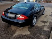 Gebraucht Mercedes CLS320 224 PS (164 kW) 2008 Beige Coupé