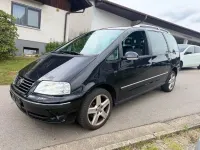 Gebraucht VW Sharan Trendline 140 PS (102 kW) 2010 Schwarz Van / Kleinbus