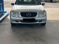 Gebraucht Mercedes E240 Elegance 177 PS (130 kW) 2005 Limousine