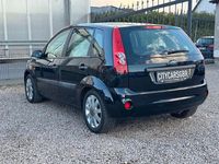 Gebraucht Ford Fiesta 80 PS (58 kW) 2006 Schwarz Kleinwagen