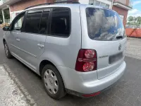 Gebraucht VW Touran 140 PS (102 kW) 2009 Silber Van / Kleinbus