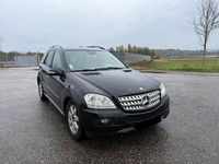 Gebraucht Mercedes ML280 190 PS (139 kW) 2006 Schwarz SUV