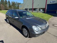 Gebraucht Mercedes E220 150 PS (110 kW) 2005 Kombi