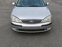 Gebraucht Ford Mondeo 130 PS (95 kW) 2005 Silber Kombi
