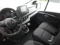 Neu Renault Trafic Komfort 150 PS (110 kW) 2025 Schwarz (tenebroschwarz) Van / Kleinbus