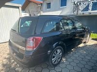 Second-hand Opel Astra 125 CP (91 kW) 2007 Negru Break