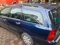 Second-hand Ford Focus 120 CP (88 kW) 1999 Albastru Break