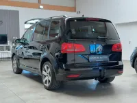 Gebraucht VW Touran Cross 140 PS (102 kW) 2013 Schwarz Van / Kleinbus