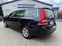 Używany Volvo V70 Standard 150 KM (110 kW) 2016 Niebieski Kombi