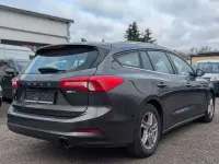 Używany Ford Focus Trend 125 KM (91 kW) 2021 Szary Kombi