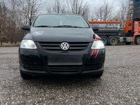 Gebraucht VW Fox 55 PS (40 kW) 2007 Schwarz Kleinwagen