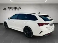 Gebraucht Skoda Octavia RS 200 PS (147 kW) 2023 Weiß Limousine