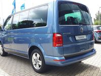 Gebraucht VW Multivan Freestyle 150 PS (110 kW) 2017 Blau Van