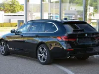 Gebraucht BMW 520 Sport Line 190 PS (139 kW) 2021 Saphirschwarz Kombi