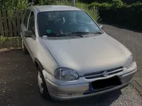 Gebraucht Opel Corsa 65 PS (47 kW) 1999 Silber Limousine