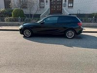 Gebraucht BMW 114 102 PS (75 kW) 2012 Schwarz Kleinwagen