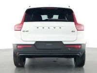 Gebraucht Volvo XC40 Plus 163 PS (119 kW) 2025 Weiss SUV