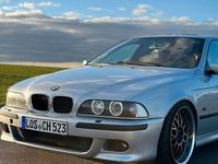 Gebraucht BMW 523 170 PS (125 kW) 1997 Silber Limousine