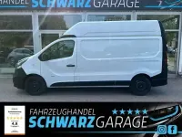 Second-hand Opel Vivaro 145 CP (106 kW) 2017 Alb Monovolum