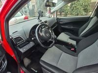 Gebraucht Toyota Verso-S Multidrive S 99 PS (72 kW) 2013 Rot Van / Kleinbus