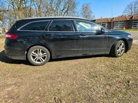Gebraucht Ford Mondeo Titanium 170 PS (125 kW) 2016 Schwarz Kombi