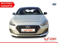 Gebraucht Hyundai i30 Passion Plus 140 PS (102 kW) 2019 Silber Limousine