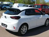Używany Opel Corsa-e Edition 100 kW (136 KM) 2022 Biały Hatchback