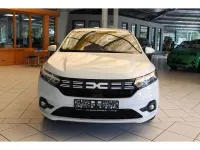 Gebraucht Dacia Sandero Expression 91 PS (66 kW) 2025 Weiß Limousine