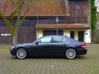 Second-hand BMW 750 Performance 367 CP (269 kW) 2006 Albastru Berlinǎ