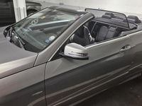 Gebraucht Mercedes E350 Avantgarde 306 PS (225 kW) 2011 Silber Cabrio