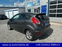 Gebraucht Ford Fiesta Celebration 101 PS (74 kW) 2017 Grau Kleinwagen