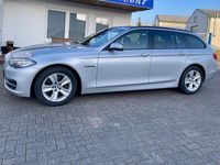 Gebraucht BMW 530 258 PS (189 kW) 2015 Silber Kombi