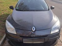 Gebraucht Renault Mégane Expression 110 PS (80 kW) 2012 Schwarz Limousine