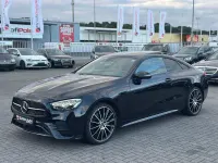 Gebraucht Mercedes E220 AMG 194 PS (142 kW) 2022 Schwarz Coupé