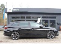 Gebraucht Cupra Leon 150 PS (110 kW) 2025 Midnight schwarz Kombi