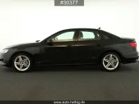 Używany Audi A4 Advanced 204 KM (150 kW) 2023 Czarny Sedan/Limuzyna