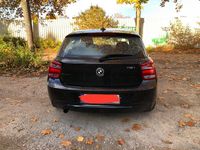 Gebraucht BMW 116 136 PS (100 kW) 2012 Schwarz Kleinwagen