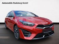 Neu Kia Ceed Sportswagon 140 PS (102 kW) 2025 Rot Kombi