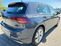 Gebraucht VW Golf VIII Style 150 PS (110 kW) 2025 Grau Limousine