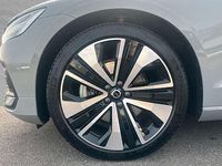 Gebraucht Volvo V60 Core 197 PS (144 kW) 2025 Grau Kombi