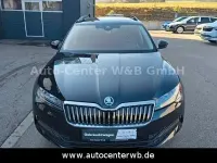 Gebraucht Skoda Superb Ambition 200 PS (147 kW) 2023 Schwarzmagic perleffekt Kombi