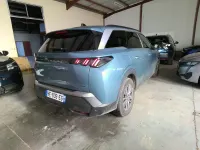 Gebraucht Peugeot 5008 Allure 136 PS (100 kW) 2025 Blau (bleu ingaro) SUV